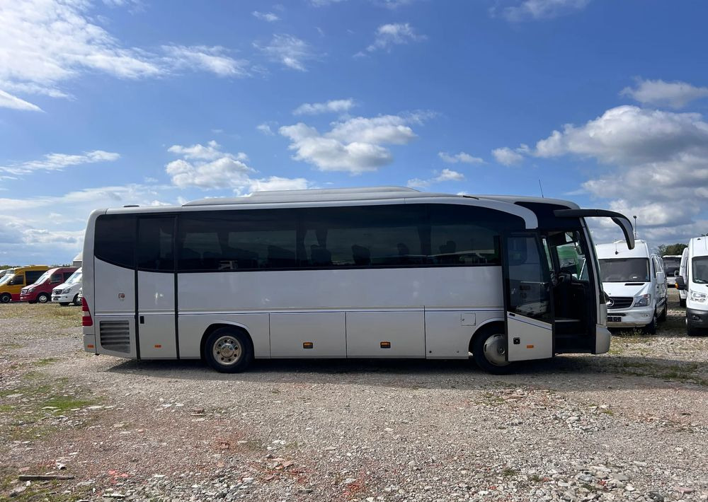 Mercedes-Benz Tourino - אוטובוס בין עירוני: תמונה 3 Mercedes-Benz Tourino - אוטובוס בין עירוני: תמונה 3
