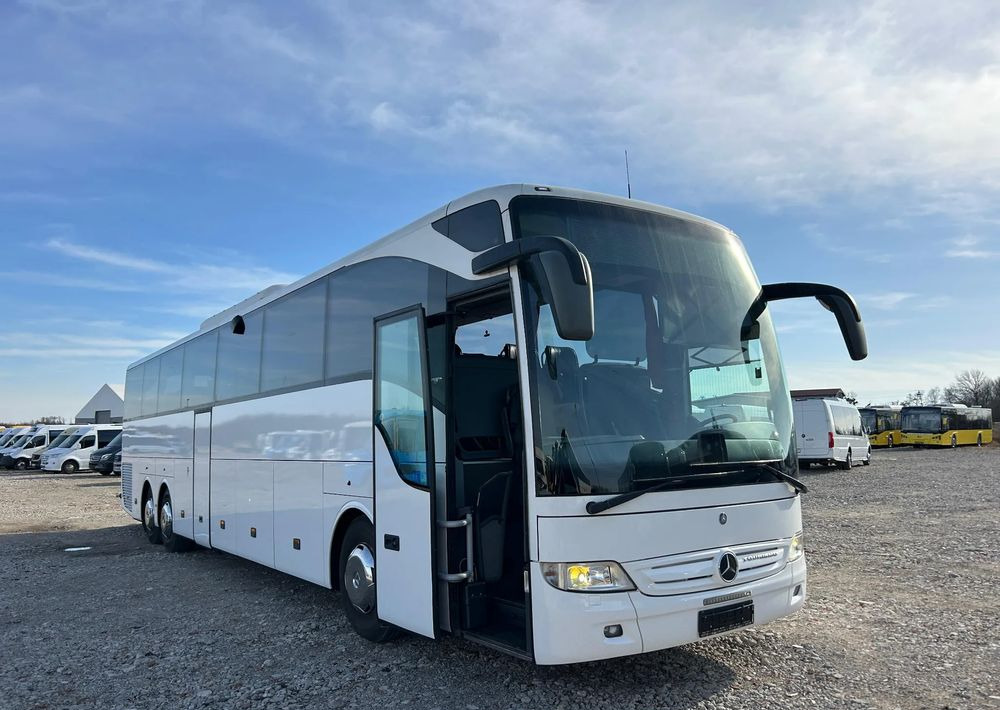 Mercedes-Benz Tourismo - אוטובוס בין עירוני: תמונה 1 Mercedes-Benz Tourismo - אוטובוס בין עירוני: תמונה 1