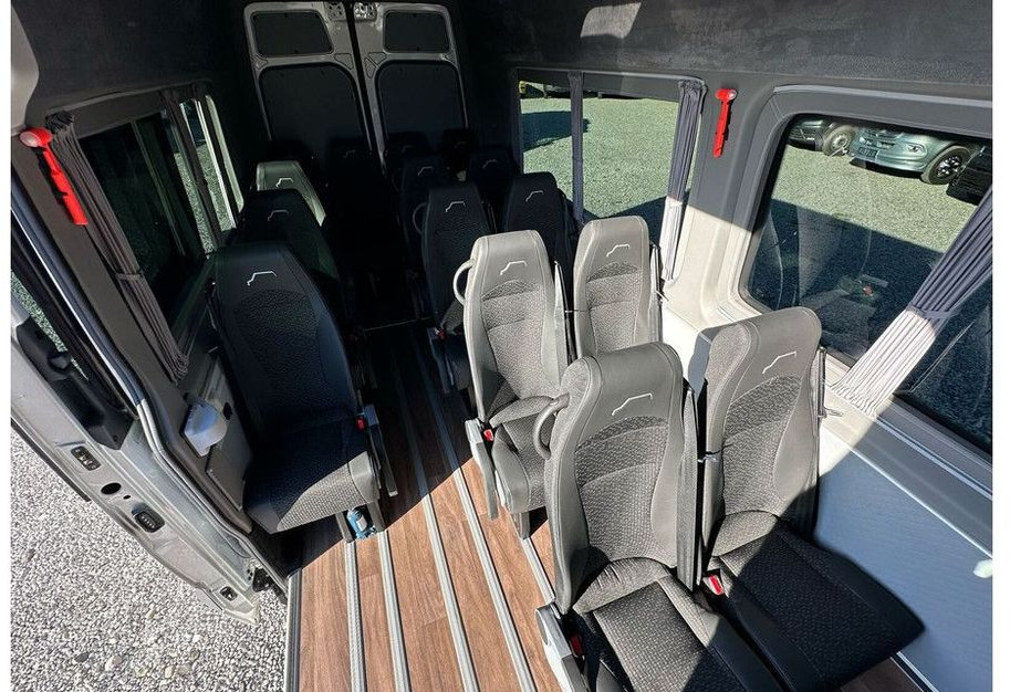 מיניבוס, אוטובוס חשמלי Mercedes-Benz eSprinter: תמונה 12