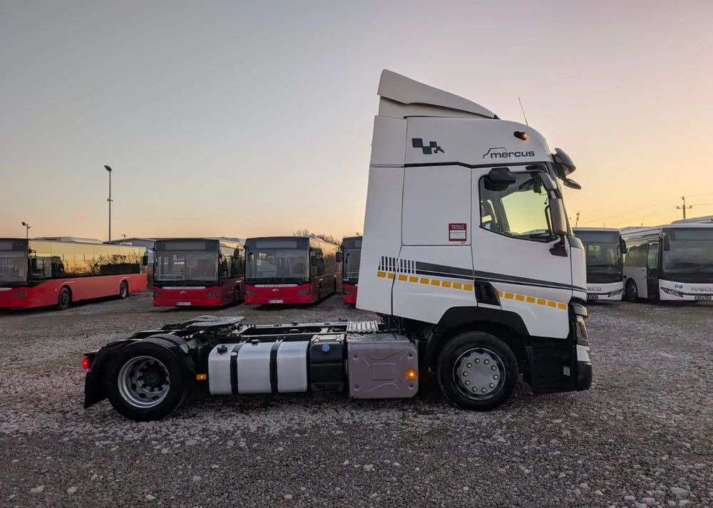 Renault T440 - יחידת טרקטור: תמונה 3 Renault T440 - יחידת טרקטור: תמונה 3