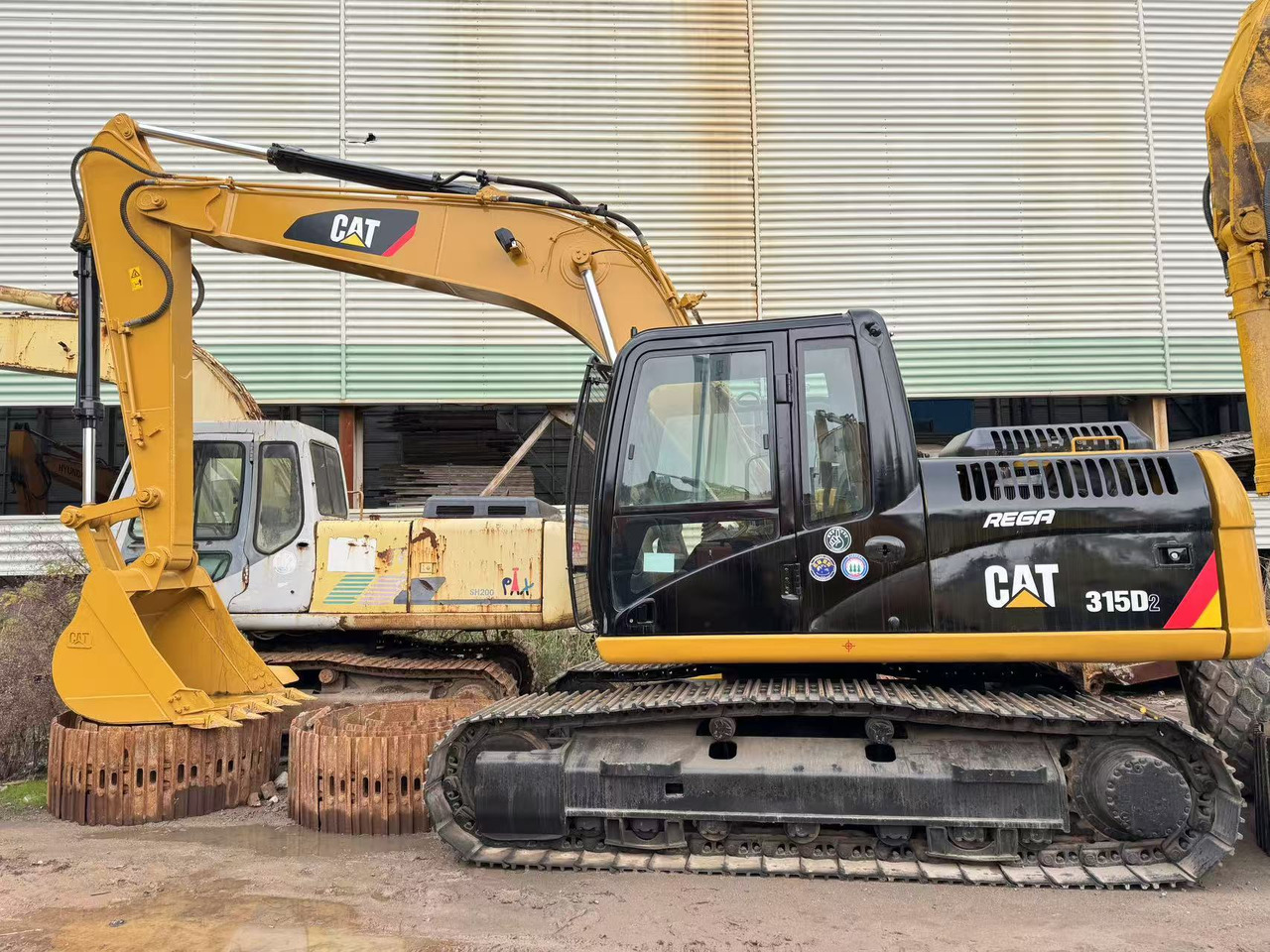 CATERPILLAR 315D2 - מחפר סורק: תמונה 1 CATERPILLAR 315D2 - מחפר סורק: תמונה 1
