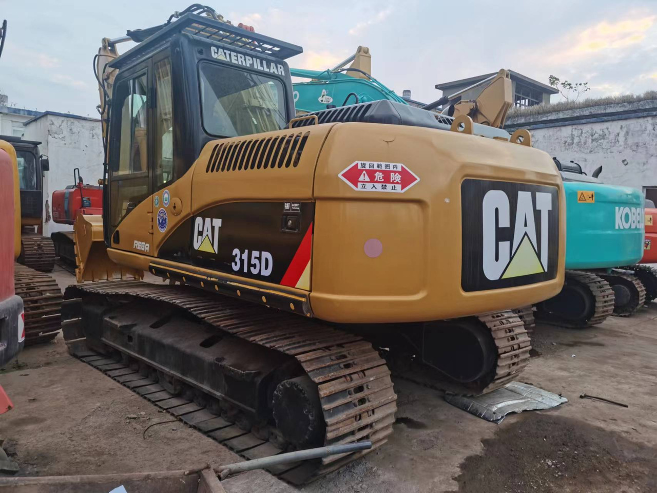 CATERPILLAR 315D - מחפר סורק: תמונה 1 CATERPILLAR 315D - מחפר סורק: תמונה 1