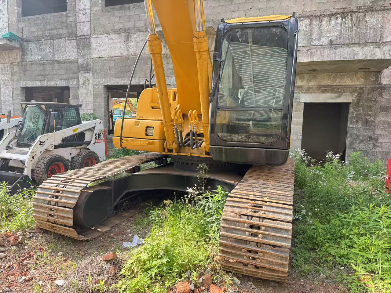 CATERPILLAR 320CL CAT - מחפר סורק: תמונה 2 CATERPILLAR 320CL CAT - מחפר סורק: תמונה 2