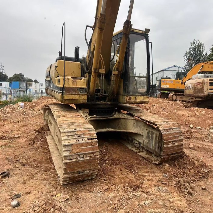 CATERPILLAR 330BL - מחפר סורק: תמונה 2 CATERPILLAR 330BL - מחפר סורק: תמונה 2