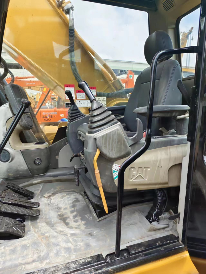 CATERPILLAR 336D2L CAT 336 - מחפר סורק: תמונה 4 CATERPILLAR 336D2L CAT 336 - מחפר סורק: תמונה 4