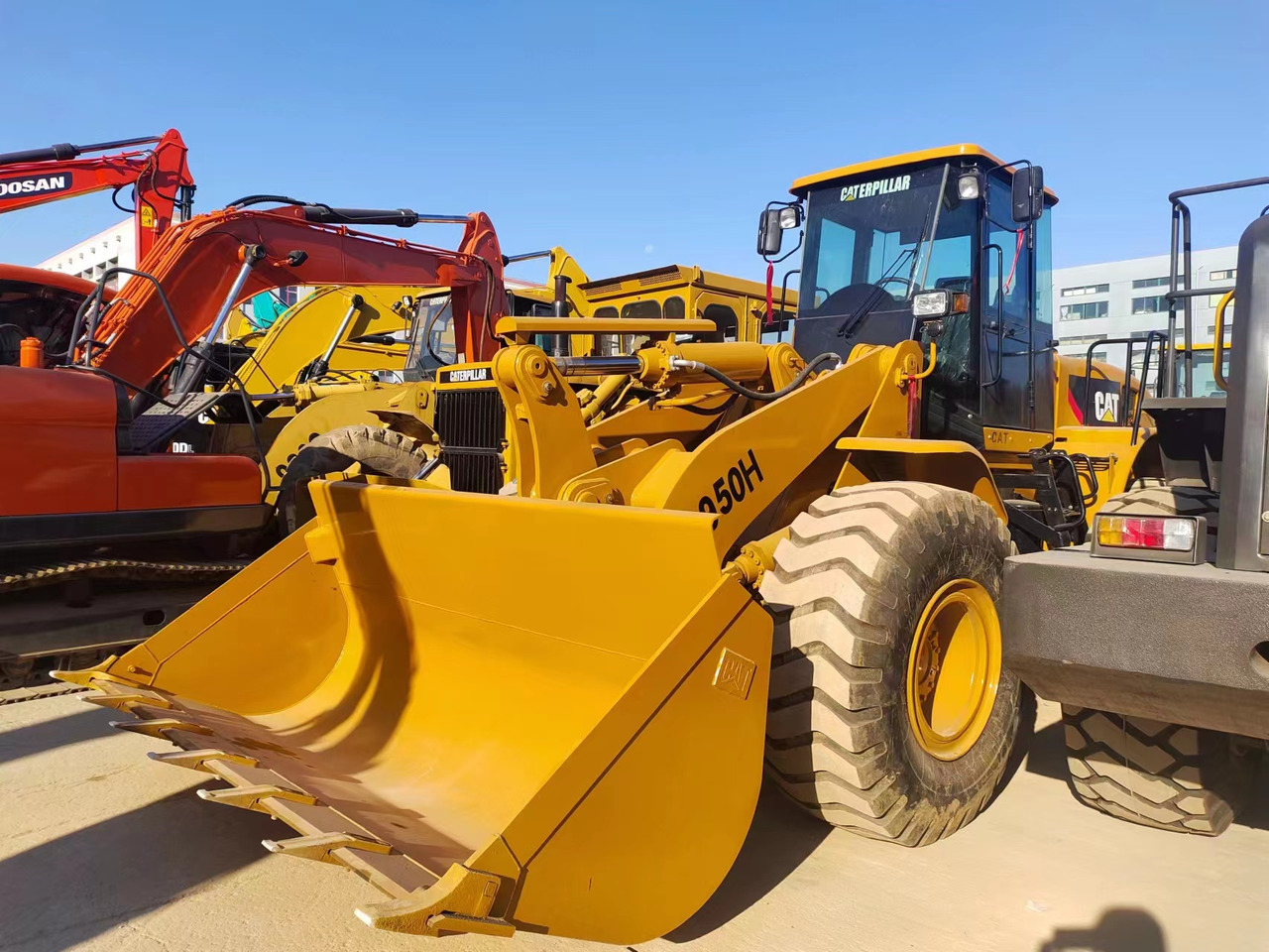 CATERPILLAR 950H - מעמיס גלגלים: תמונה 5 CATERPILLAR 950H - מעמיס גלגלים: תמונה 5