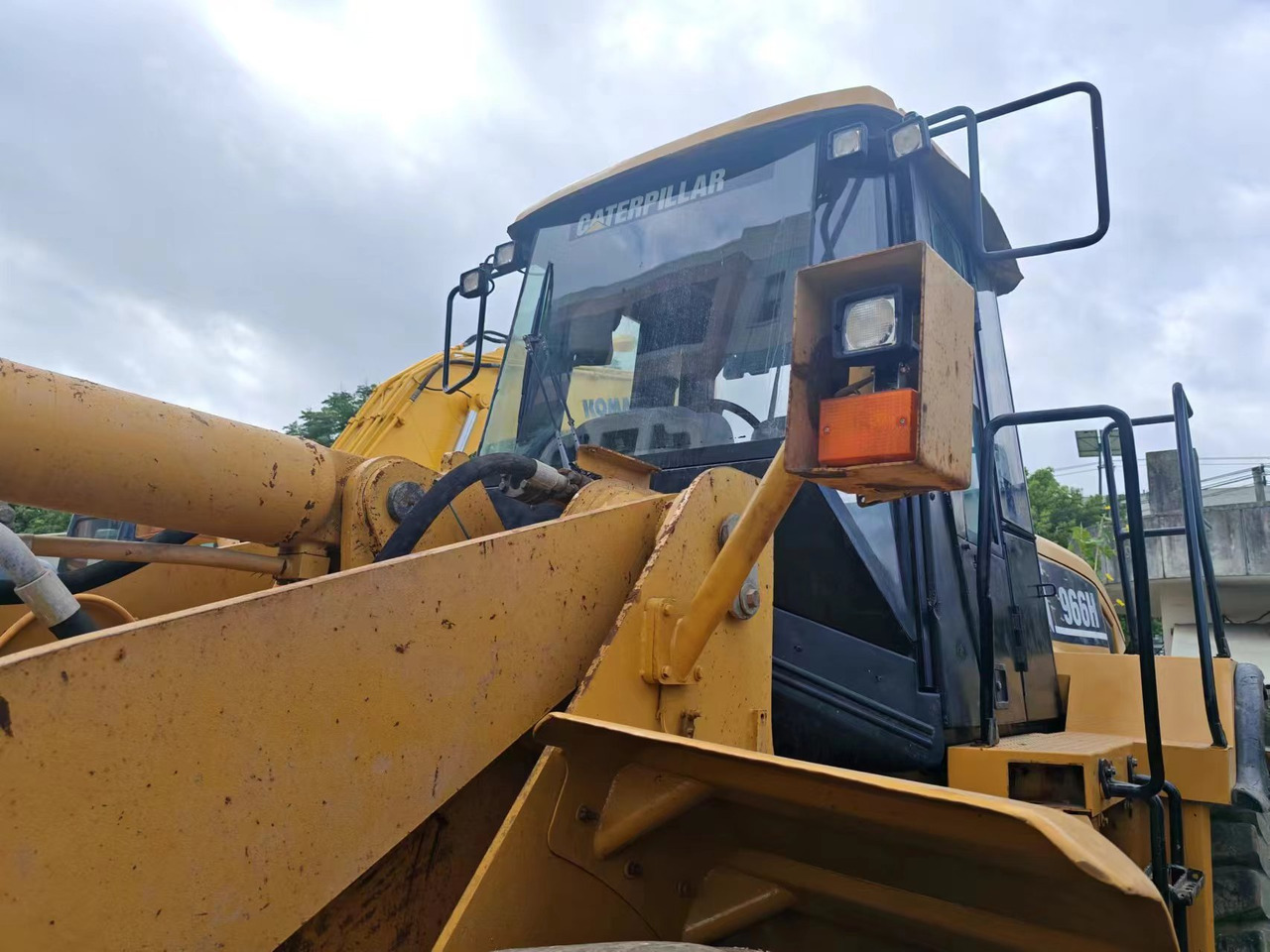 CATERPILLAR 966H - מעמיס גלגלים: תמונה 3 CATERPILLAR 966H - מעמיס גלגלים: תמונה 3