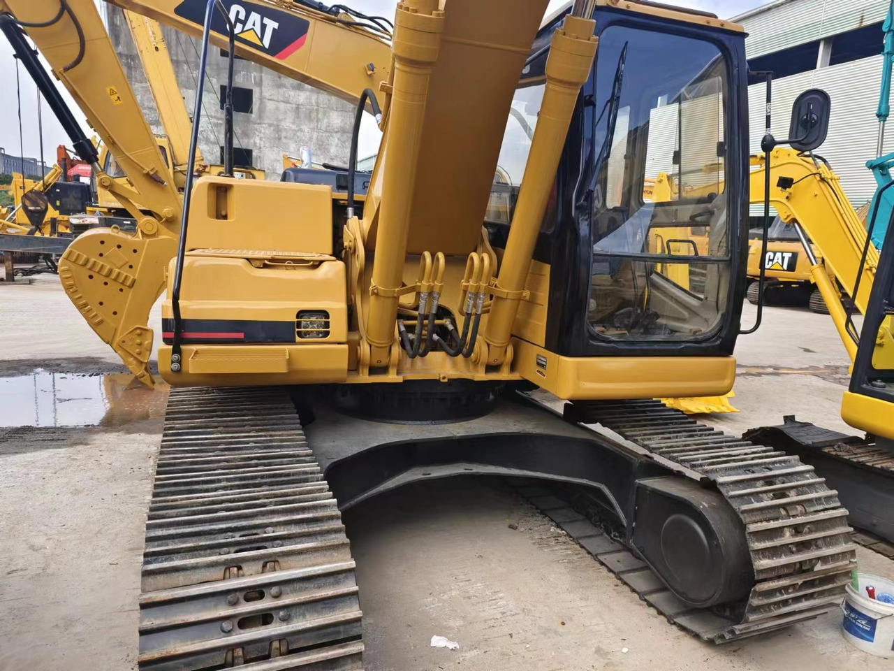 CATERPILLAR CAT 320BL - מחפר סורק: תמונה 2 CATERPILLAR CAT 320BL - מחפר סורק: תמונה 2