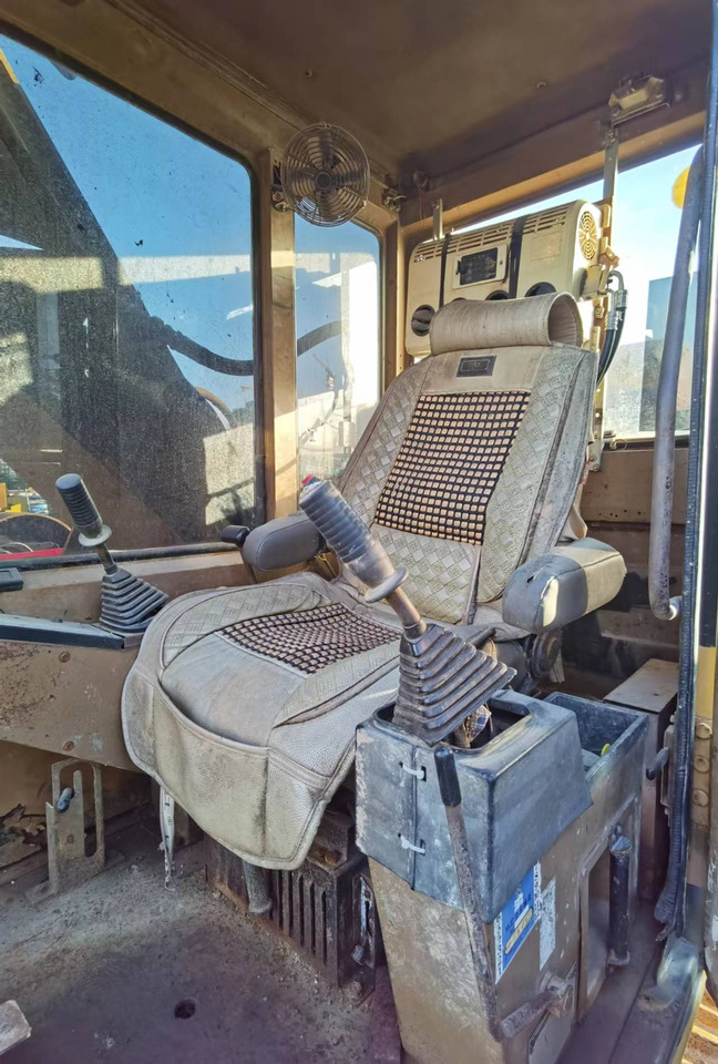 CATERPILLAR E200B - מחפר סורק: תמונה 4 CATERPILLAR E200B - מחפר סורק: תמונה 4