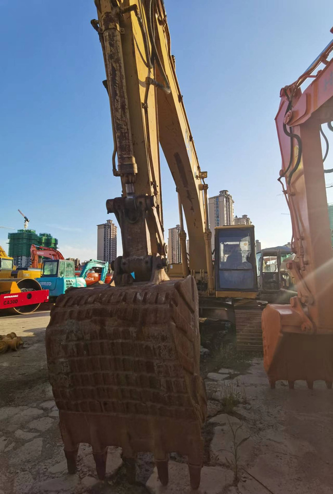 CATERPILLAR E200B - מחפר סורק: תמונה 2 CATERPILLAR E200B - מחפר סורק: תמונה 2