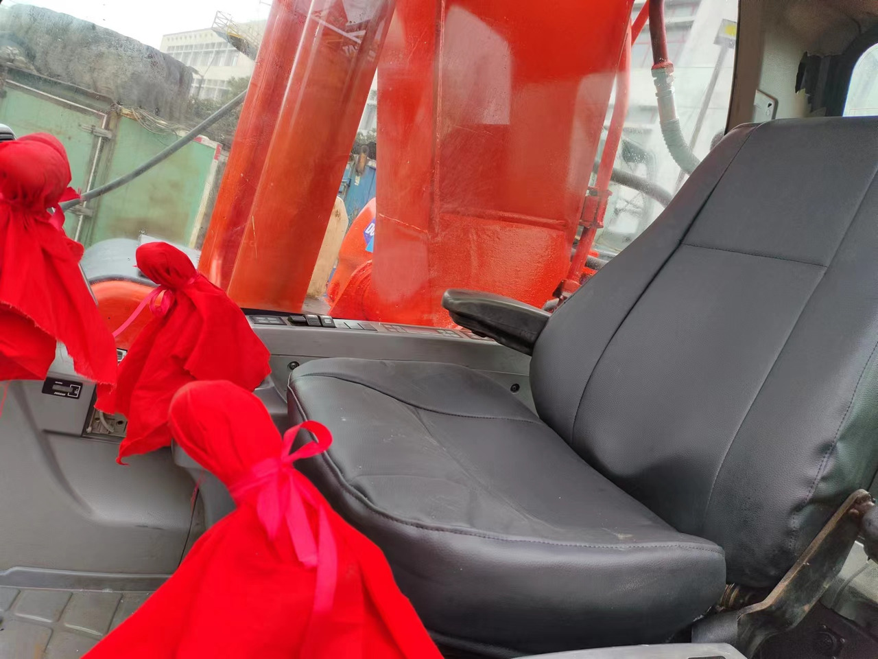 DOOSAN DX225LCA - מחפר סורק: תמונה 4 DOOSAN DX225LCA - מחפר סורק: תמונה 4