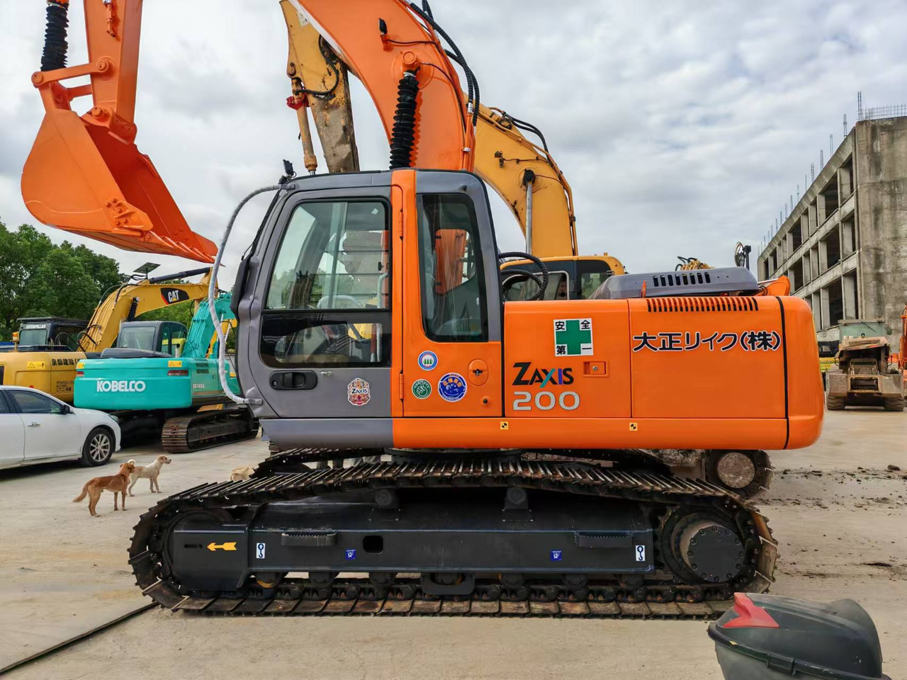 HITACHI ZX200 - מחפר סורק: תמונה 3 HITACHI ZX200 - מחפר סורק: תמונה 3