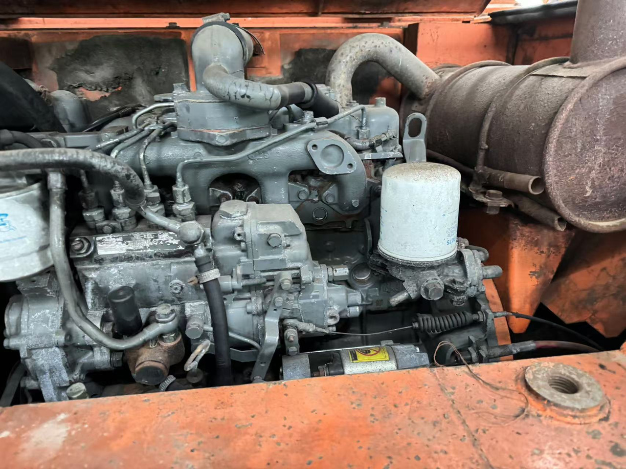 HITACHI ZX70 JAPAN SURPLUS - מיני מחפר: תמונה 5 HITACHI ZX70 JAPAN SURPLUS - מיני מחפר: תמונה 5