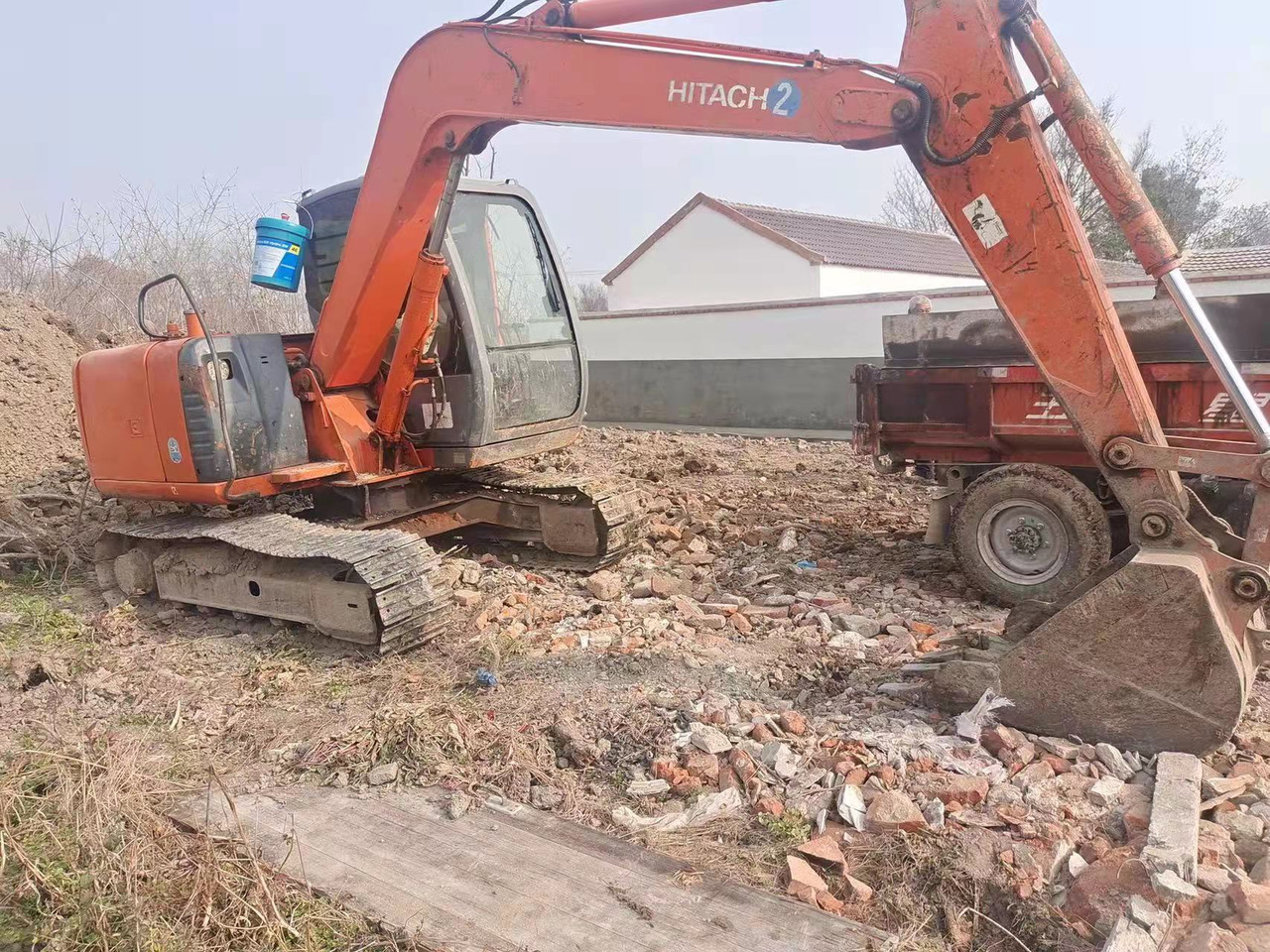 HITACHI ZX70 - מיני מחפר: תמונה 3 HITACHI ZX70 - מיני מחפר: תמונה 3