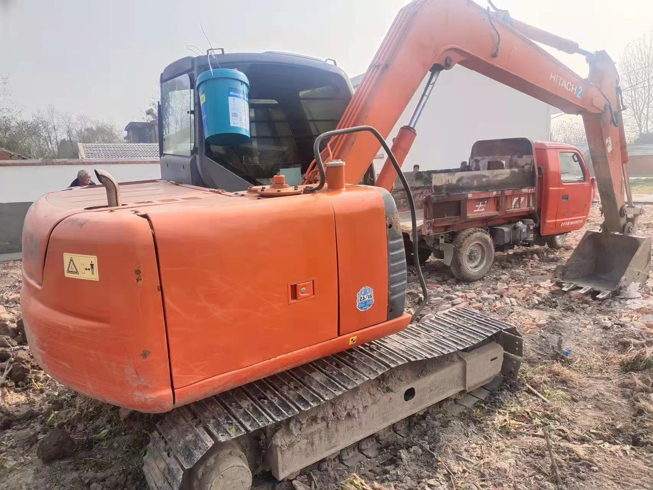 HITACHI ZX70 - מיני מחפר: תמונה 4 HITACHI ZX70 - מיני מחפר: תמונה 4