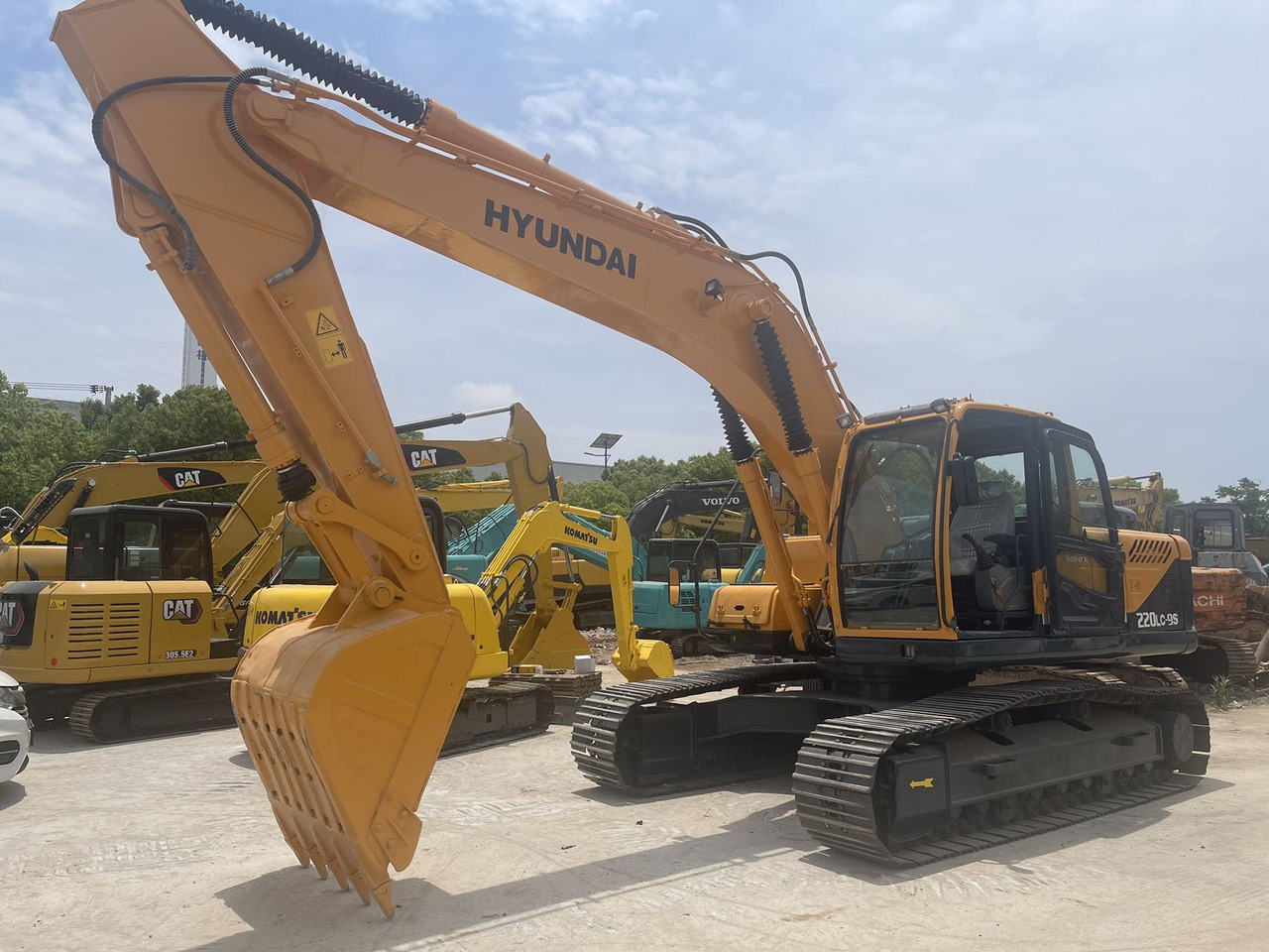 HYUNDAI 220LC-9S - מחפר סורק: תמונה 3 HYUNDAI 220LC-9S - מחפר סורק: תמונה 3