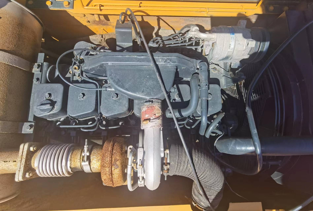 HYUNDAI ROBEX 210W-9 - מחפר גלגלים: תמונה 4 HYUNDAI ROBEX 210W-9 - מחפר גלגלים: תמונה 4