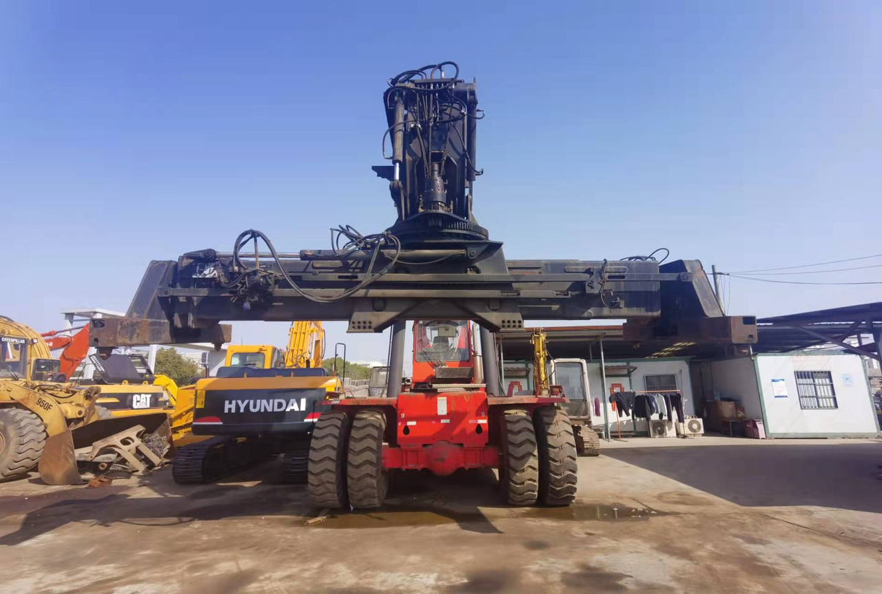 KALMAR DRF450 - מערים הגעה: תמונה 1 KALMAR DRF450 - מערים הגעה: תמונה 1