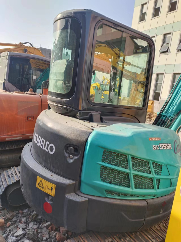 KOBELCO SK55SR - מיני מחפר: תמונה 3 KOBELCO SK55SR - מיני מחפר: תמונה 3