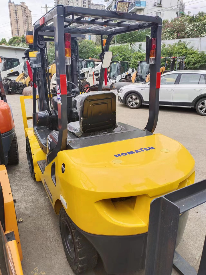 הַחכָּרָה KOMATSU FD30 FD50 FD70 Japanese diesel forklift KOMATSU FD30 FD50 FD70 Japanese diesel forklift: תמונה 7