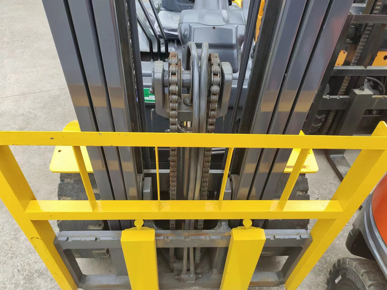 KOMATSU FD30 - מלגזת סולר: תמונה 5 KOMATSU FD30 - מלגזת סולר: תמונה 5