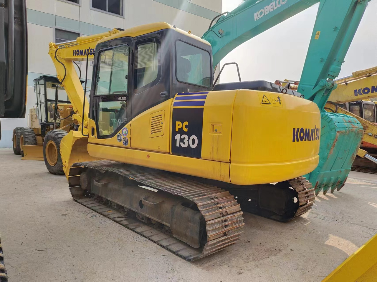 KOMATSU PC130-7 - מחפר סורק: תמונה 4 KOMATSU PC130-7 - מחפר סורק: תמונה 4