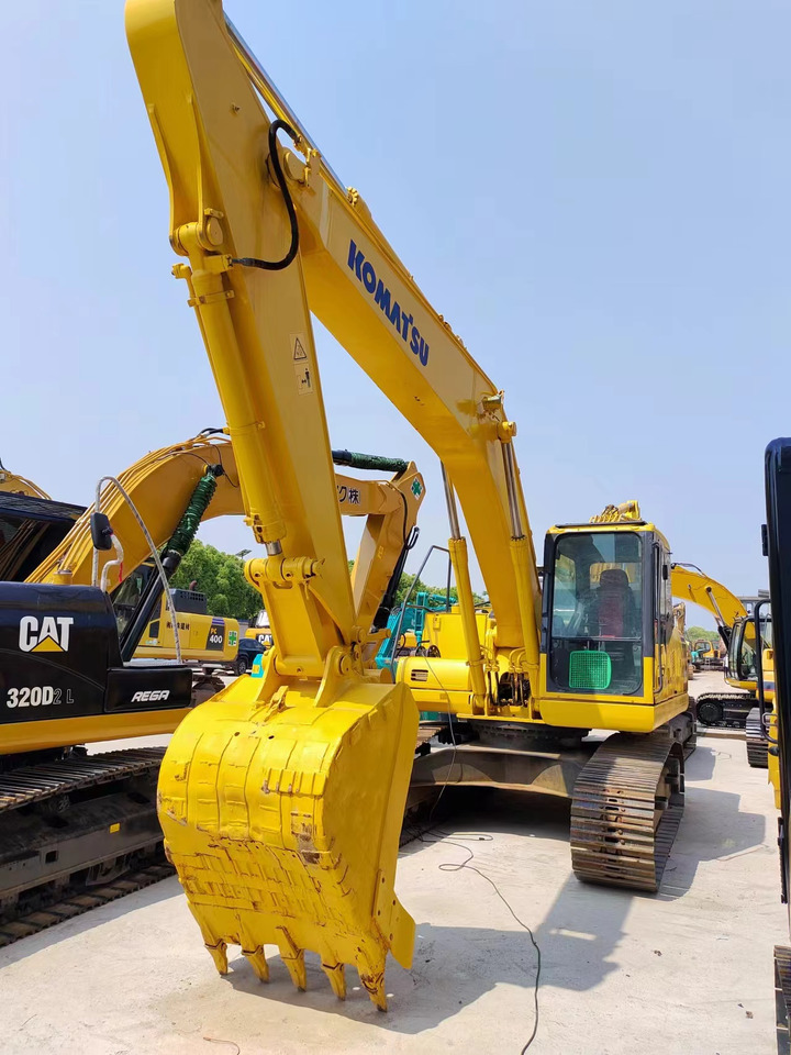 KOMATSU PC200-7 - מחפר סורק: תמונה 3 KOMATSU PC200-7 - מחפר סורק: תמונה 3