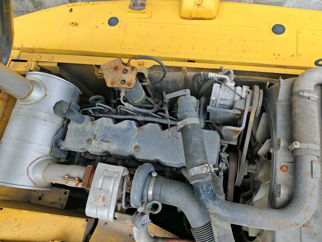 KOMATSU PC200-8 - מחפר סורק: תמונה 4 KOMATSU PC200-8 - מחפר סורק: תמונה 4