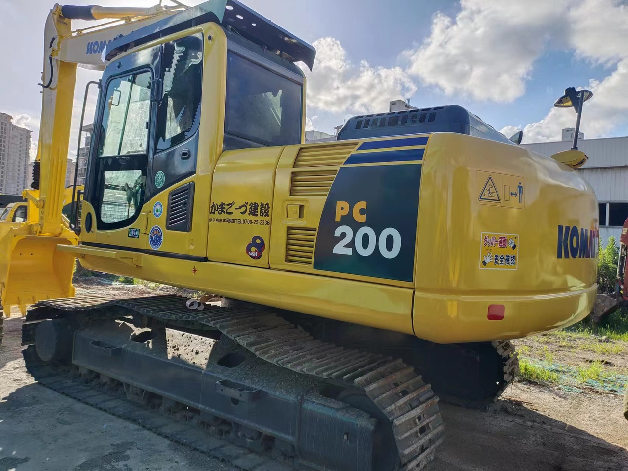 KOMATSU PC200-8 - מחפר סורק: תמונה 3 KOMATSU PC200-8 - מחפר סורק: תמונה 3