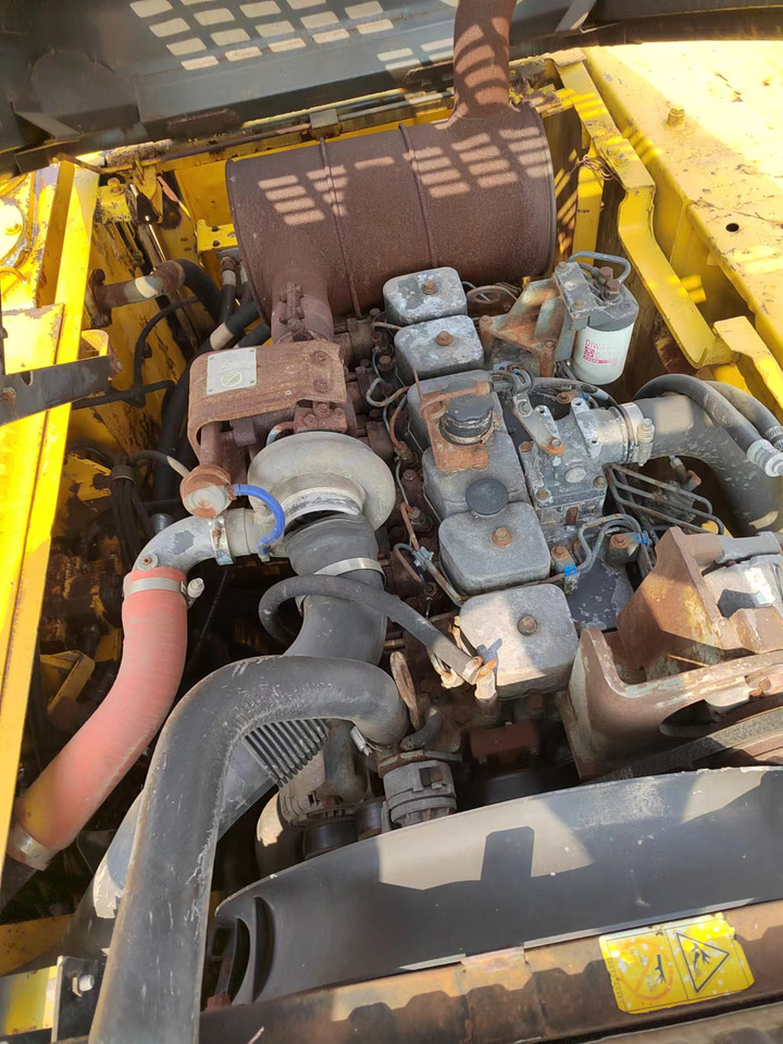 KOMATSU PC220-7 PC200-7 - מחפר סורק: תמונה 5 KOMATSU PC220-7 PC200-7 - מחפר סורק: תמונה 5