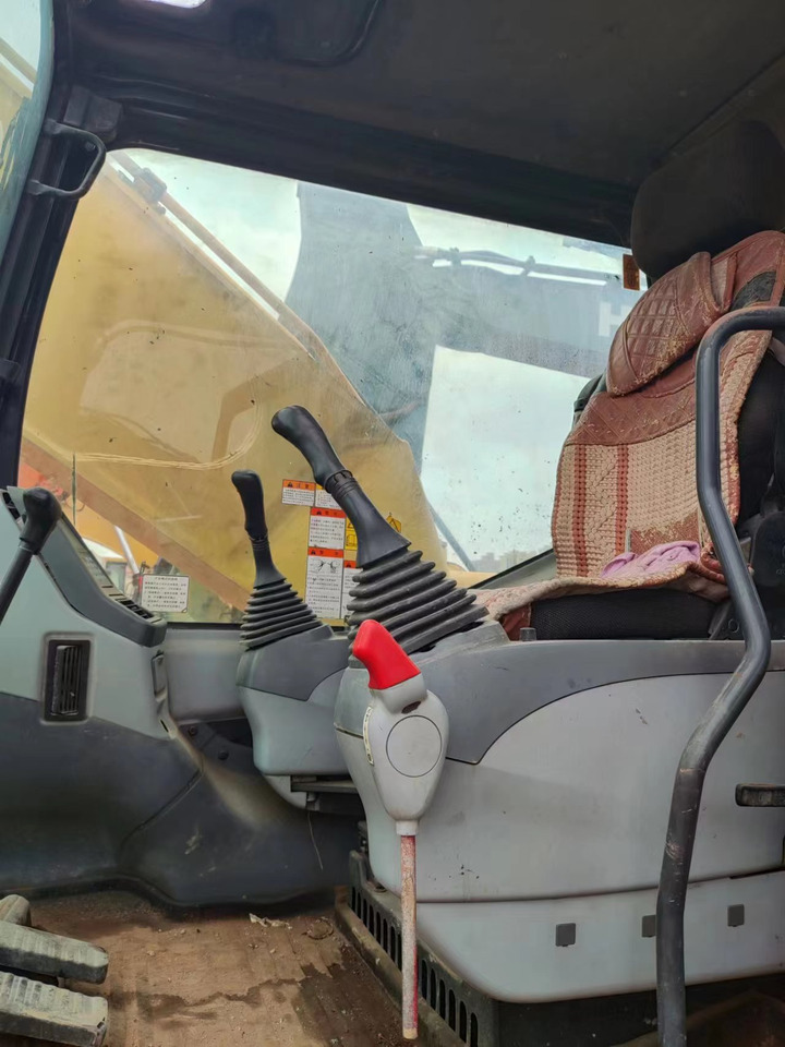 KOMATSU PC300-7 - מחפר סורק: תמונה 5 KOMATSU PC300-7 - מחפר סורק: תמונה 5