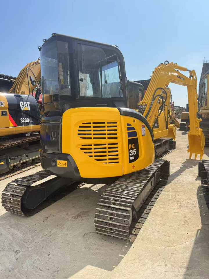 KOMATSU PC35 PC40 PC50 PC55 P60 - מיני מחפר: תמונה 1 KOMATSU PC35 PC40 PC50 PC55 P60 - מיני מחפר: תמונה 1