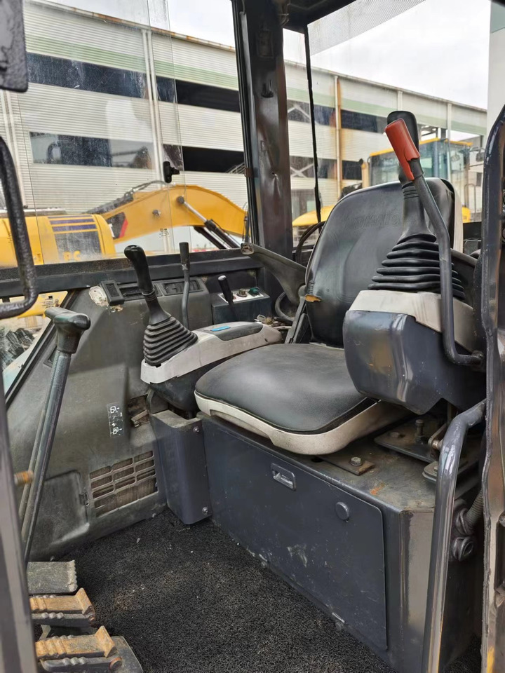 KOMATSU PC55 PC55MR PC56 PC60 - מיני מחפר: תמונה 4 KOMATSU PC55 PC55MR PC56 PC60 - מיני מחפר: תמונה 4