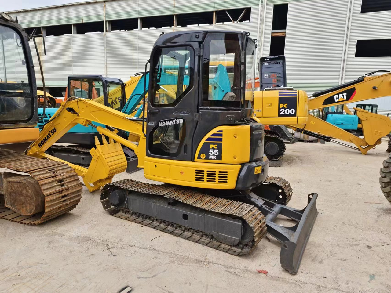 KOMATSU PC55MR-2 - מיני מחפר: תמונה 1 KOMATSU PC55MR-2 - מיני מחפר: תמונה 1