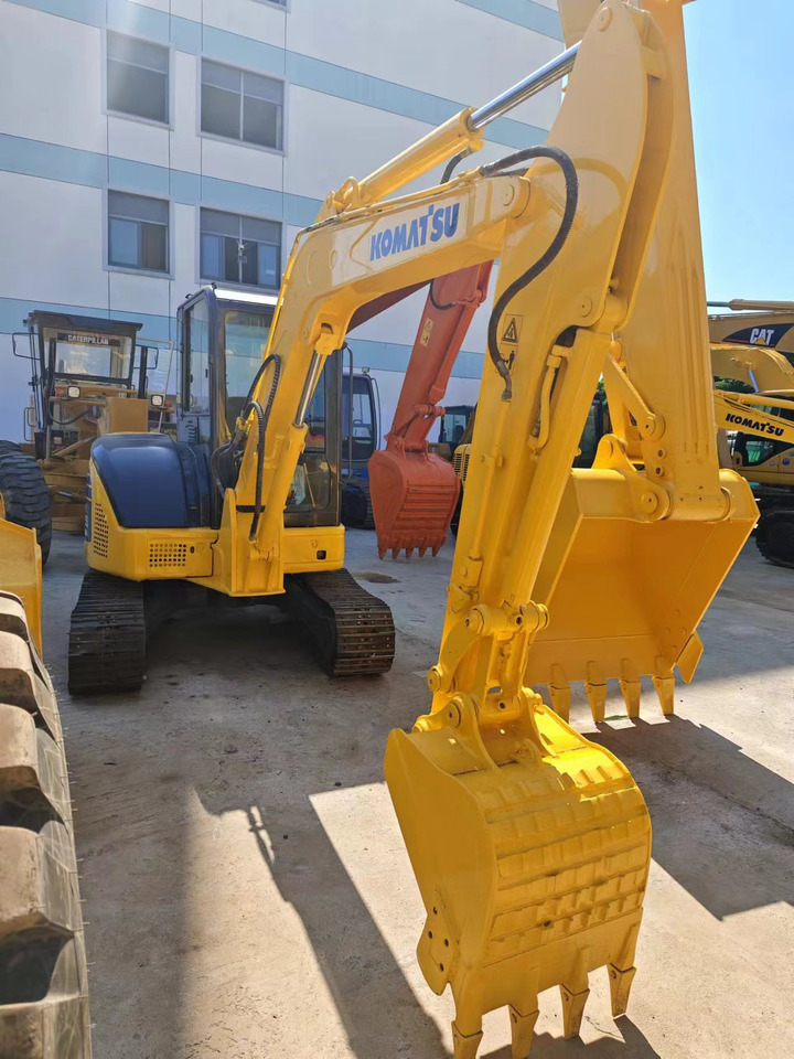 KOMATSU PC55MR - מיני מחפר: תמונה 2 KOMATSU PC55MR - מיני מחפר: תמונה 2