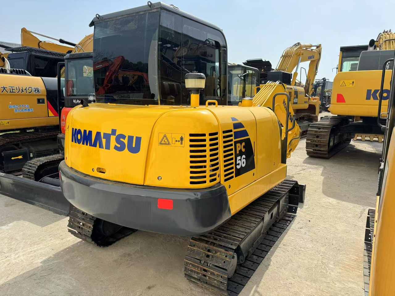 KOMATSU PC56-7 - מיני מחפר: תמונה 1 KOMATSU PC56-7 - מיני מחפר: תמונה 1