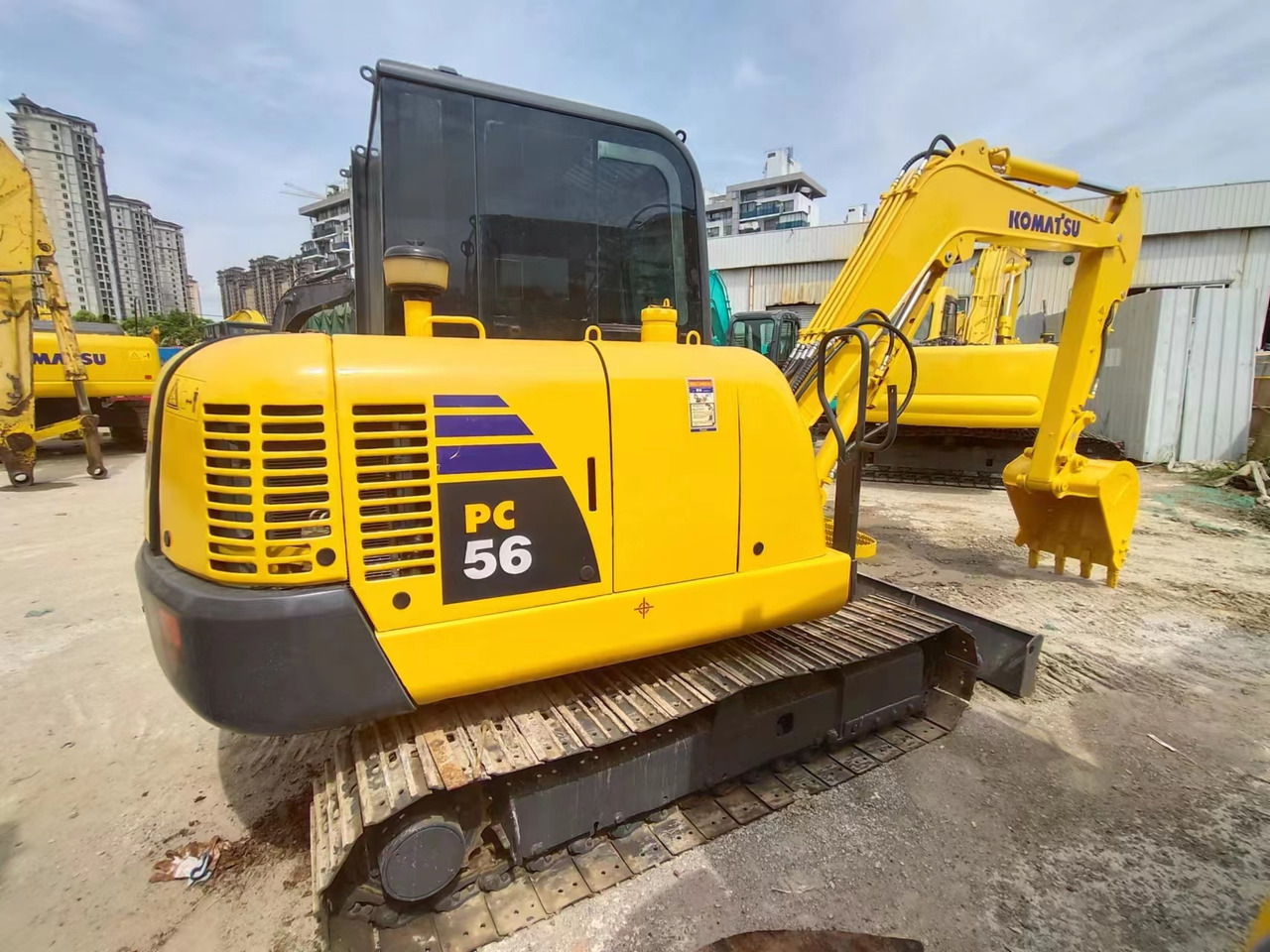 KOMATSU PC56 komatsu mini excavator PC55 PC60 - מיני מחפר: תמונה 4 KOMATSU PC56 komatsu mini excavator PC55 PC60 - מיני מחפר: תמונה 4