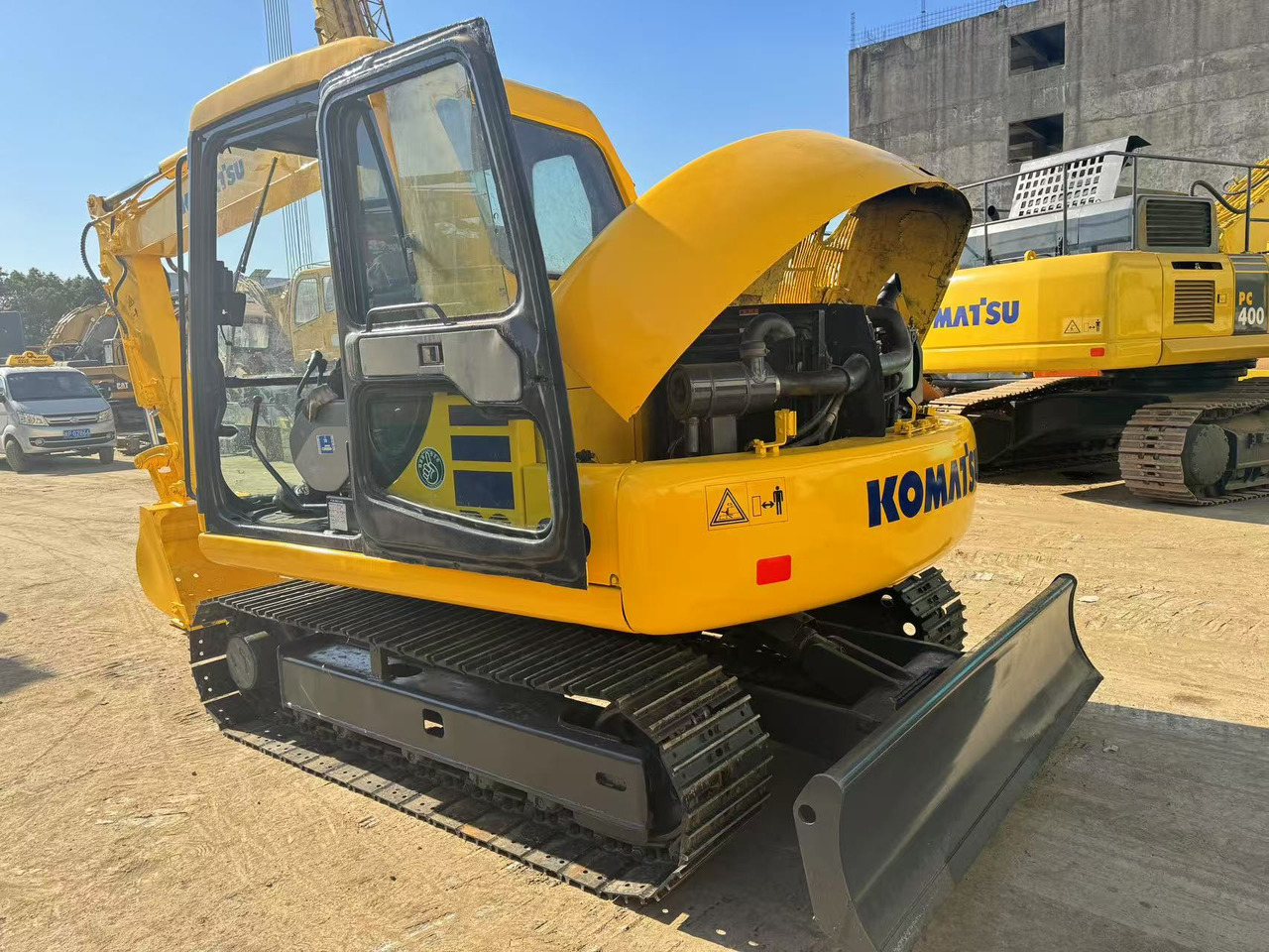 KOMATSU PC60-7 - מחפר סורק: תמונה 2 KOMATSU PC60-7 - מחפר סורק: תמונה 2