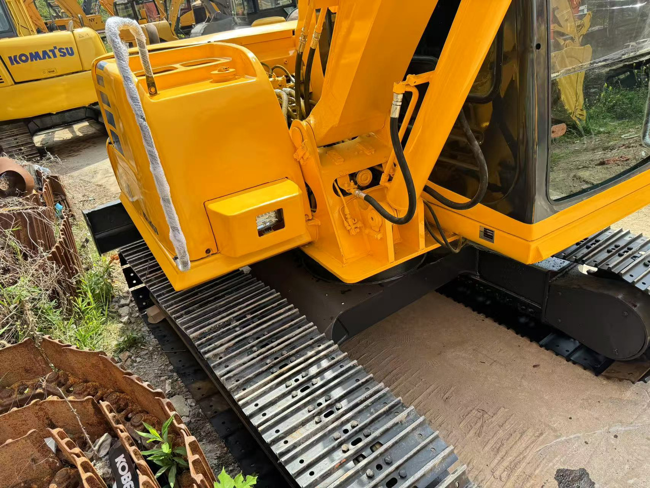 KOMATSU PC60-7 - מיני מחפר: תמונה 5 KOMATSU PC60-7 - מיני מחפר: תמונה 5