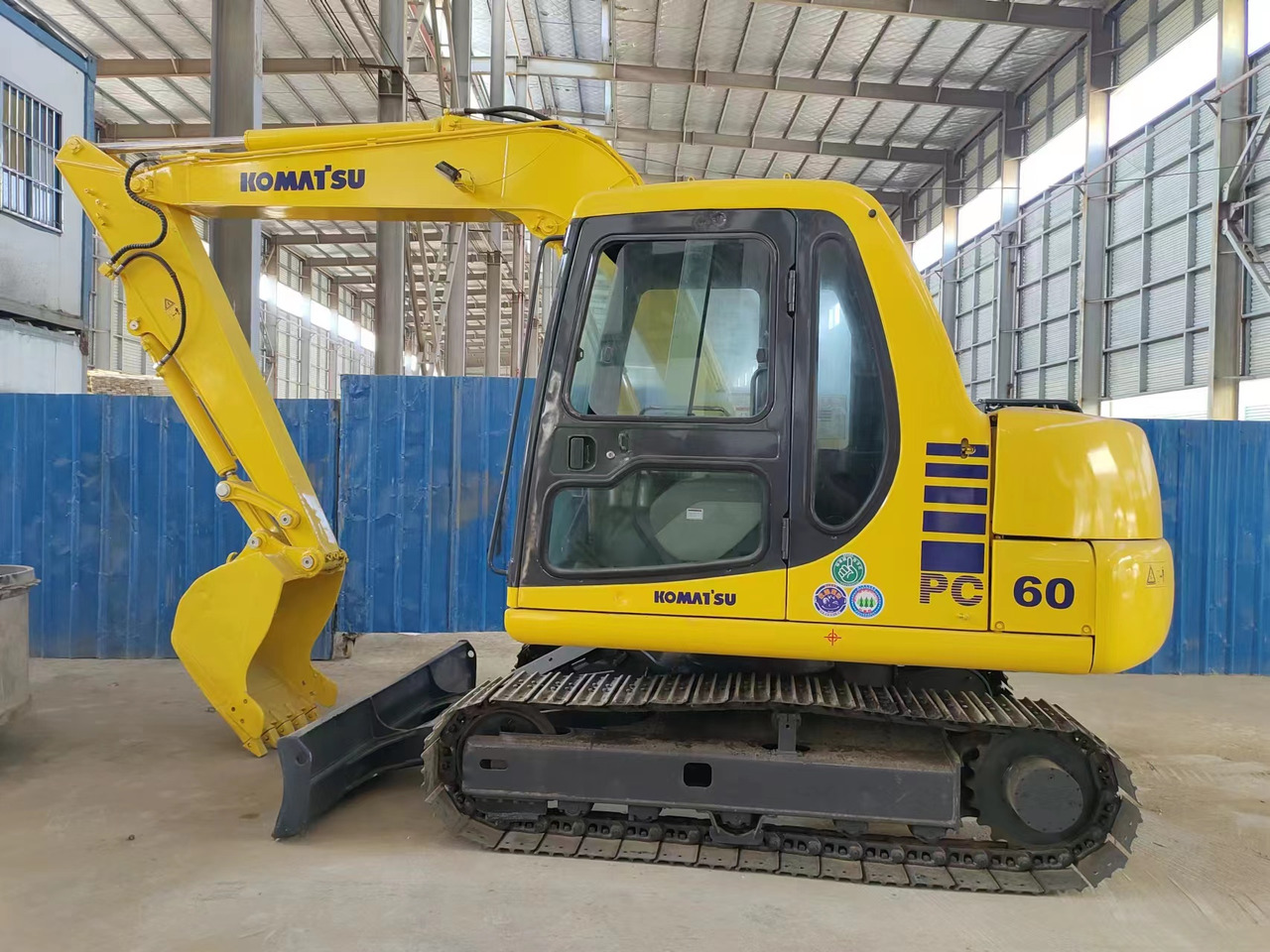 KOMATSU PC60-7 - מחפר סורק: תמונה 2 KOMATSU PC60-7 - מחפר סורק: תמונה 2