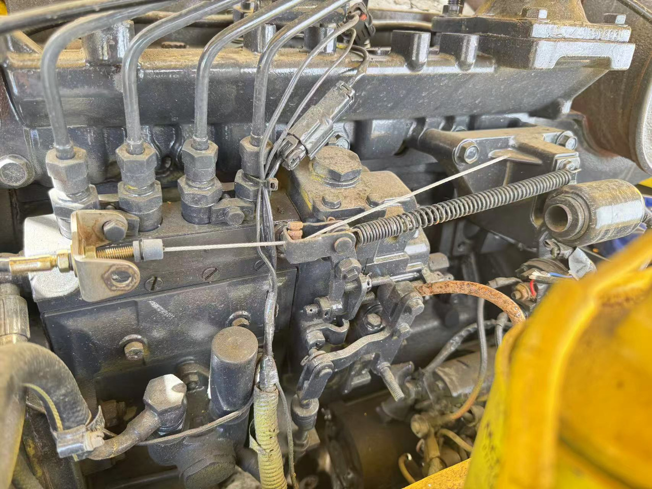 KOMATSU PC60-7 - מיני מחפר: תמונה 3 KOMATSU PC60-7 - מיני מחפר: תמונה 3