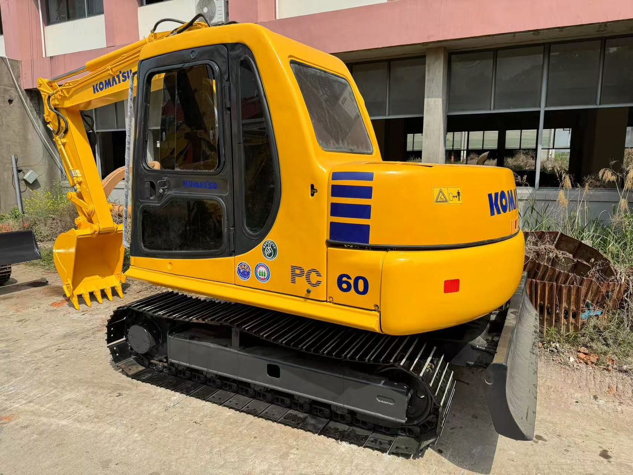 KOMATSU PC60-7 - מיני מחפר: תמונה 1 KOMATSU PC60-7 - מיני מחפר: תמונה 1