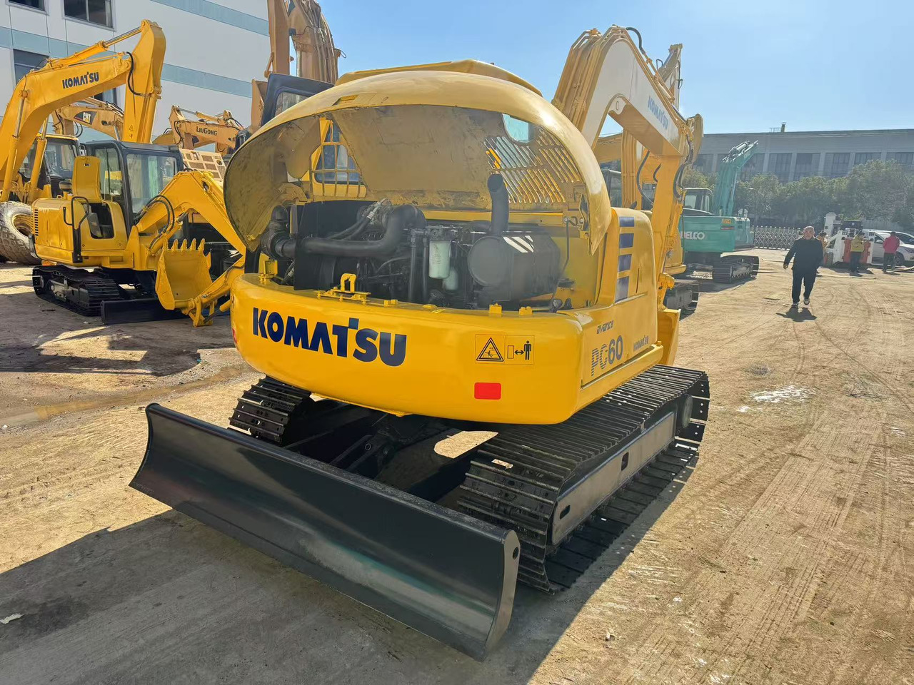 KOMATSU PC60-7 - מחפר סורק: תמונה 3 KOMATSU PC60-7 - מחפר סורק: תמונה 3