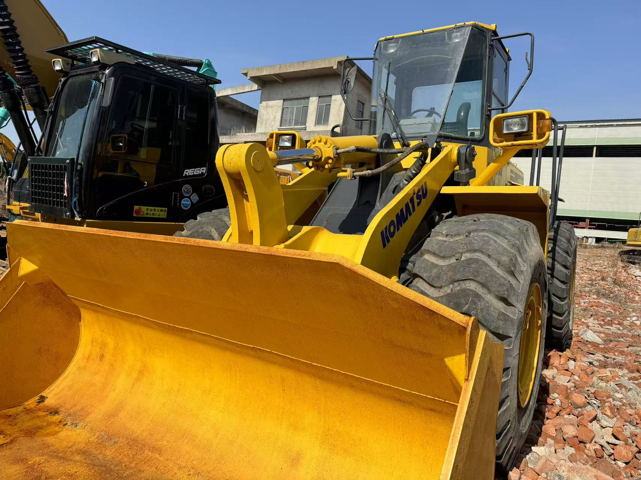 KOMATSU WA380 - מעמיס גלגלים: תמונה 5 KOMATSU WA380 - מעמיס גלגלים: תמונה 5