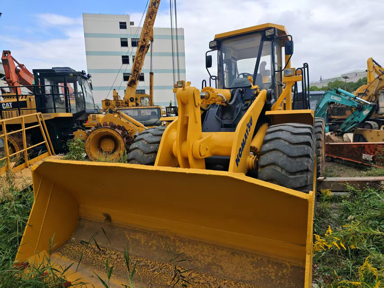 KOMATSU WA470 - מעמיס גלגלים: תמונה 4 KOMATSU WA470 - מעמיס גלגלים: תמונה 4