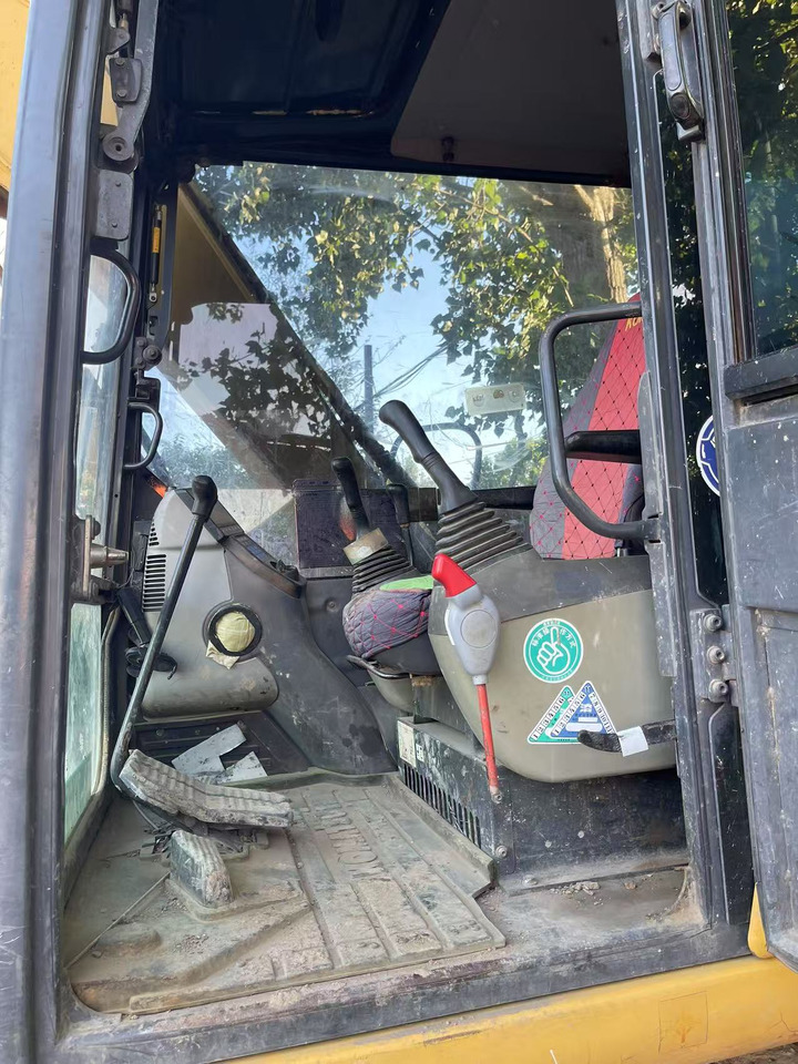 KOMATSU pc70-8 - מיני מחפר: תמונה 4 KOMATSU pc70-8 - מיני מחפר: תמונה 4