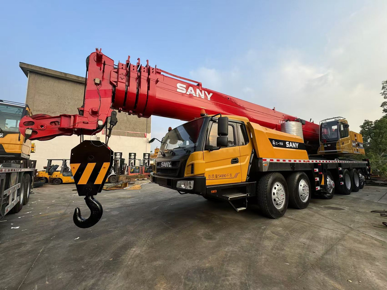 SANY STC1000T5 - עגורן נייד: תמונה 2 SANY STC1000T5 - עגורן נייד: תמונה 2