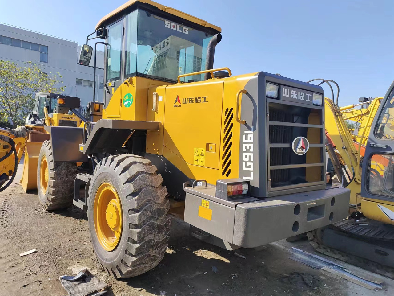 SDLG LG 963L - מעמיס גלגלים: תמונה 2 SDLG LG 963L - מעמיס גלגלים: תמונה 2