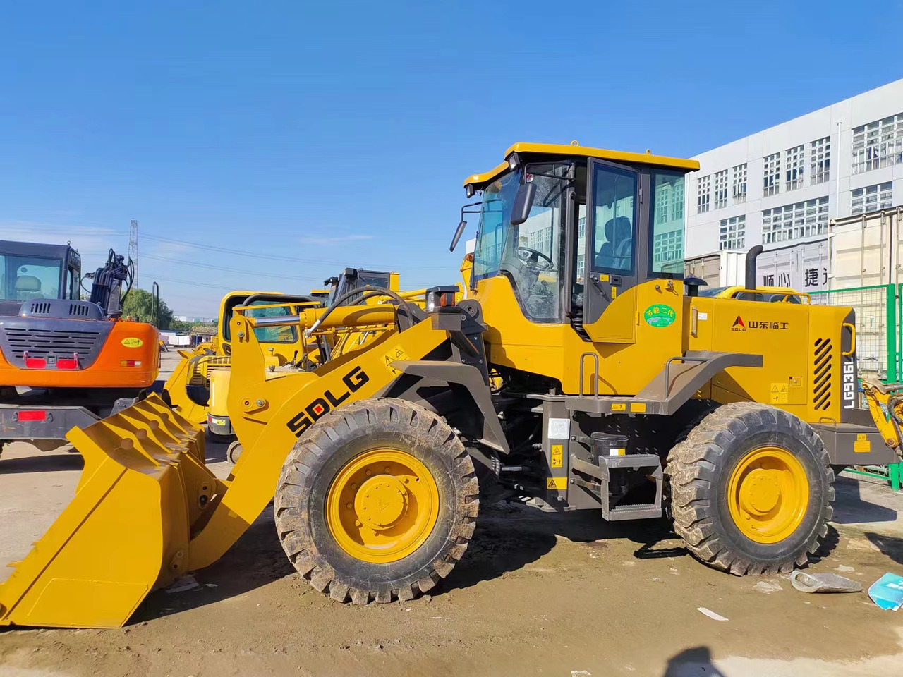 SDLG LG936L 3TON LOADER - מעמיס גלגלים: תמונה 2 SDLG LG936L 3TON LOADER - מעמיס גלגלים: תמונה 2