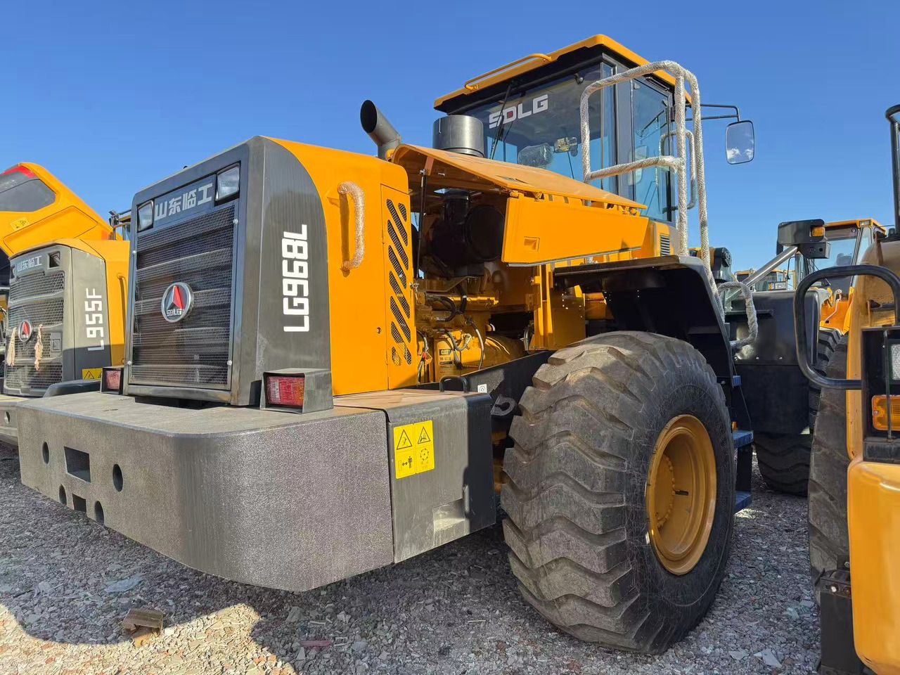 SDLG LG968L - מעמיס גלגלים: תמונה 2 SDLG LG968L - מעמיס גלגלים: תמונה 2